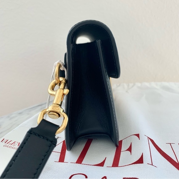 [🌟 PRICE FIRM] Valentino V-Logo Loco Convertible Clutch Crossbody Shoulder Bag - Picture 9 of 16